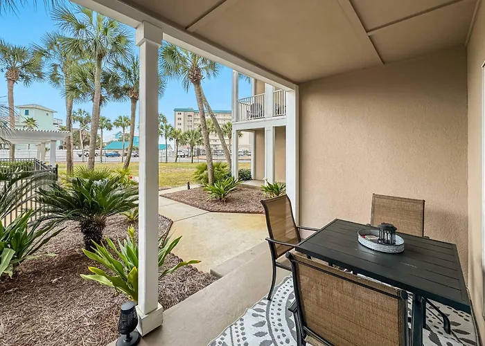 Holiday home Grand Caribbean East Poolside Palms Pensacola