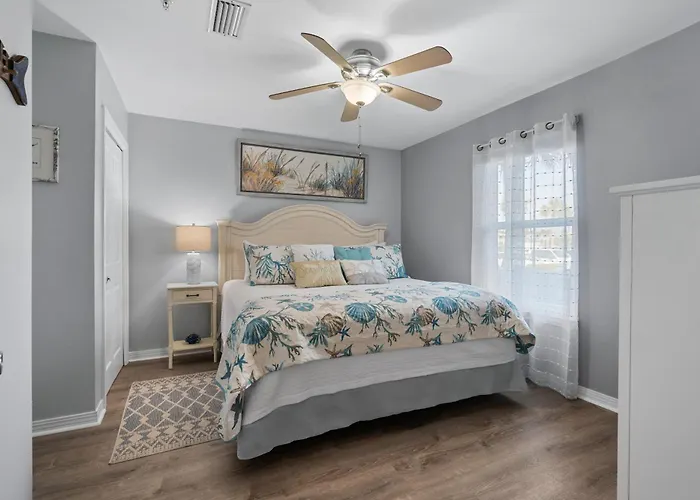 Holiday home Grand Caribbean East Poolside Palms Pensacola